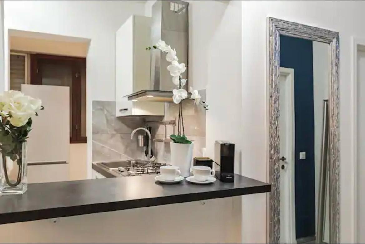 Appartamento Navigli Milan Exterior photo
