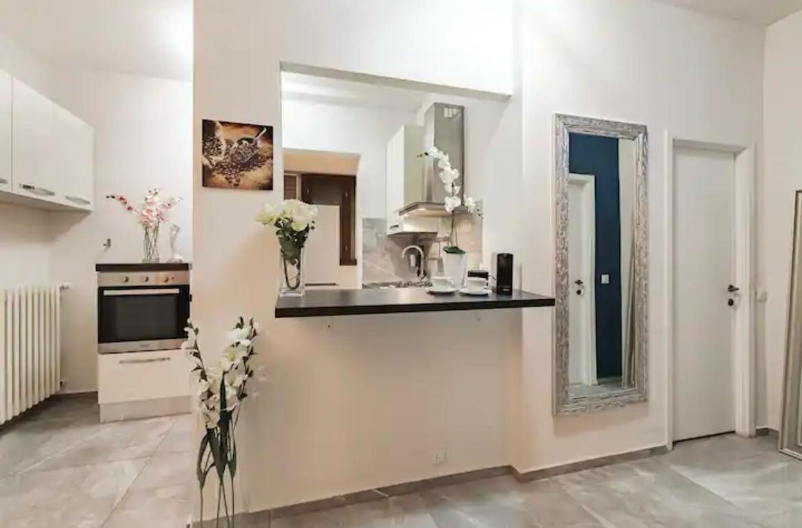 Appartamento Navigli Milan Exterior photo